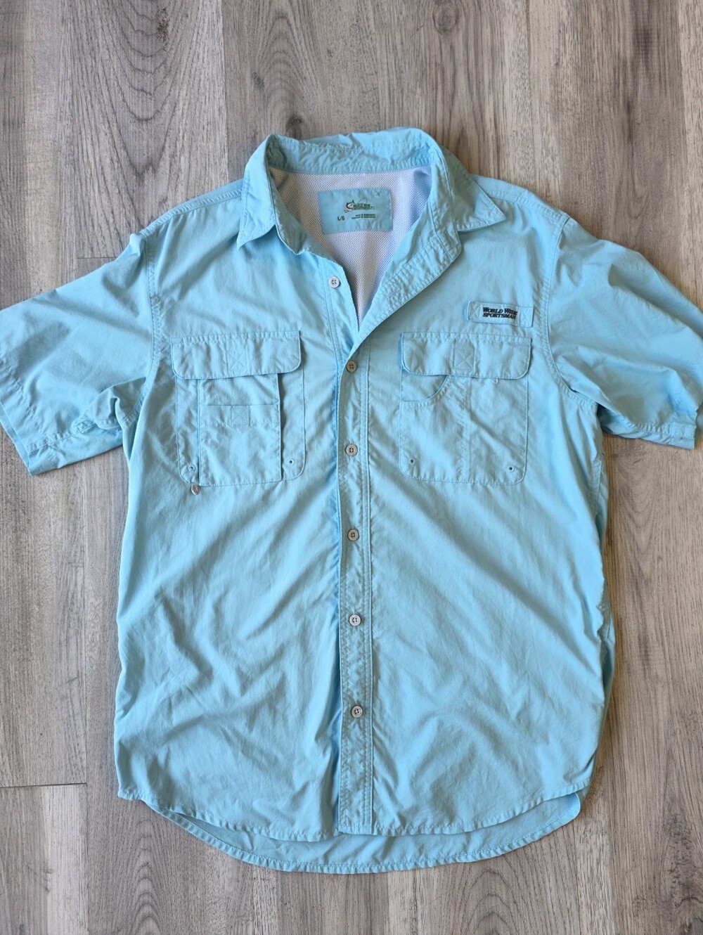 World Wide Sportsman Men’s L Aqua Blue Fishing Shirt